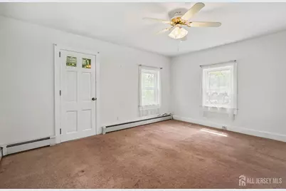 646 Ridge Road, South Brunswick Township, NJ 08852 - Photo 5