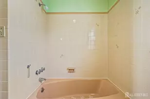 646 Ridge Rd, South Brunswick Township, NJ 08852 - Photo 11