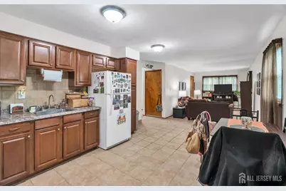 69 S Harrison Avenue, Iselin, NJ 08830 - Photo 23
