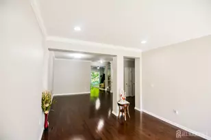 122 Morgan Way, Monroe Township, NJ 08831 - Photo 7
