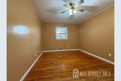 124 Chestnut Street, Avenel, NJ 07001 - Photo 15