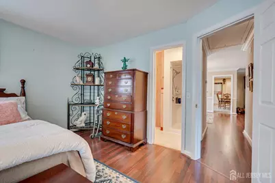866 Crescent Drive, Rahway, NJ 07065 - Photo 25