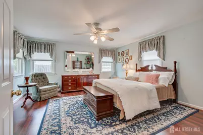 866 Crescent Drive, Rahway, NJ 07065 - Photo 23