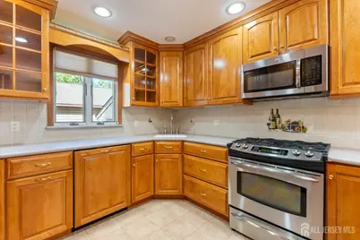 241 Fernhead Avenue, Monroe Township, NJ 08831 - Photo 9