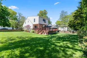 241 Fernhead Ave, Monroe Township, NJ 08831 - Photo 35