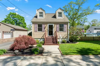 241 Fernhead Avenue, Monroe Township, NJ 08831 - Photo 1