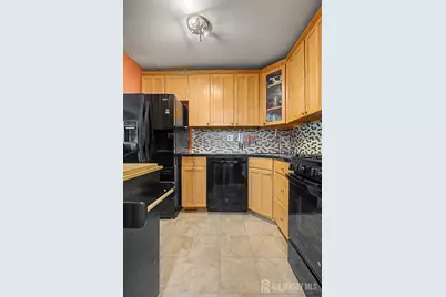 73 Letts Court, Old Bridge Township, NJ 07747 - Photo 11