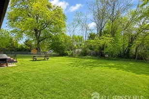 85 Woodrow Ave, Piscataway Township, NJ 08854 - Photo 9