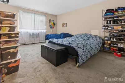 735 Cricket Lane, Woodbridge Township, NJ 07095 - Photo 7