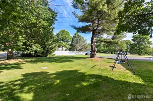 472 Buckelew Ave, Monroe Township, NJ 08831 - Photo 3
