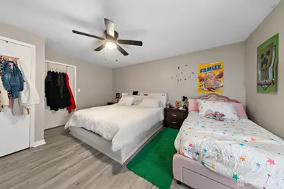 472 Buckelew Avenue, Monroe Township, NJ 08831 - Photo 19