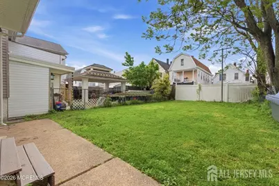 339-339 Lawrie Street, Perth Amboy, NJ 08861 - Photo 15