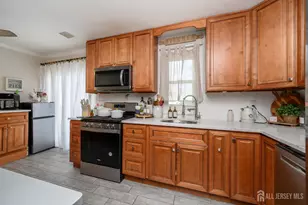 86 Leber Ave, Carteret, NJ 07008 - Photo 9