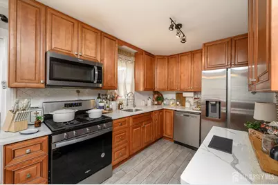 86 Leber Avenue, Carteret, NJ 07008 - Photo 11