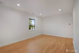4 Morris Ave, Edison, NJ 08837 - Photo 11