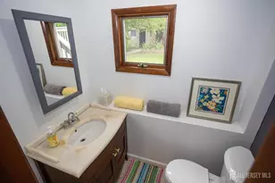 8 Stony Rd, Edison, NJ 08817 - Photo 37
