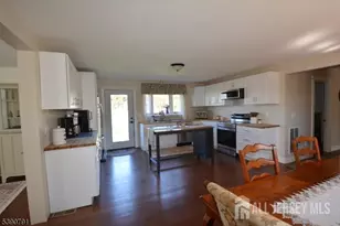 5 Wyckoffs Mills Applegarth Rd, Monroe Township, NJ 08831 - Photo 5