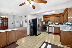 140 Camelot Dr, Port Reading, NJ 07064 - Photo 11
