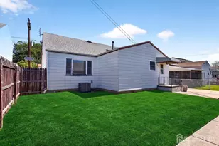 140 Camelot Dr, Port Reading, NJ 07064 - Photo 29