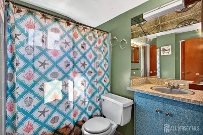 140 Camelot Drive, Port Reading, NJ 07064 - Photo 25