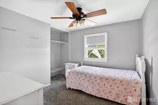 140 Camelot Dr, Port Reading, NJ 07064 - Photo 31