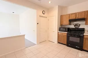 440 Bluebird Dr, Monroe Township, NJ 08831 - Photo 9