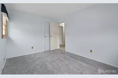 12 Sheinfine Avenue, South River, NJ 08882 - Photo 23