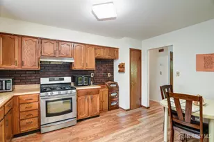 61 Ave I Ave, Monroe Township, NJ 08831 - Photo 9
