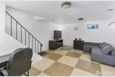 323 Gills Ln Unit #5 H Lane, Iselin, NJ 08830 - Photo 27