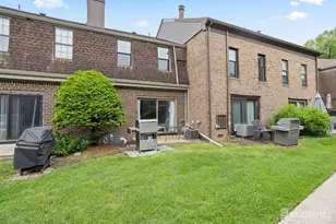 323 Gills Ln Unit #5 H Ln, Iselin, NJ 08830 - Photo 29