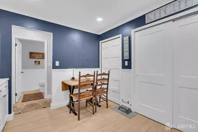 17 Richmond Court, Tinton Falls, NJ 07712 - Photo 13
