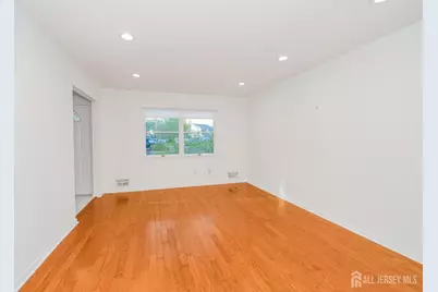 [Address not provided], Piscataway Township, NJ 08854 - Photo 13