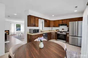 305 Beach Plum Ct, Tuckerton, NJ 08087 - Photo 11