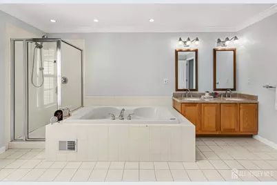 33 E Burgess Drive, Piscataway Township, NJ 08854 - Photo 23