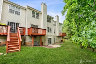33 E Burgess Dr, Piscataway Township, NJ 08854 - Photo 39