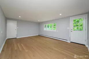 56 Drake Pl, Colonia, NJ 07067 - Photo 9