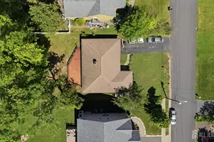 212 Oxford Rd, Edison, NJ 08820 - Photo 29