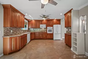 16 Venus Rd, South Amboy, NJ 08879 - Photo 11