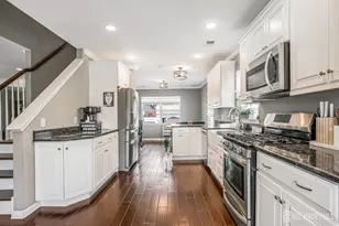 203 Harris Ave, Middlesex, NJ 08846 - Photo 3
