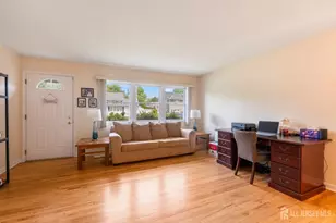 30 Oxford Rd, East Brunswick Township, NJ 08816 - Photo 5