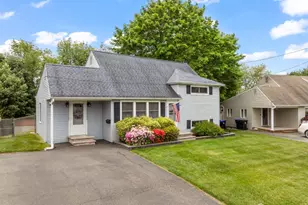 30 Oxford Rd, East Brunswick Township, NJ 08816 - Photo 3