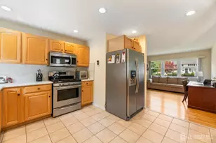 30 Oxford Rd, East Brunswick Township, NJ 08816 - Photo 9