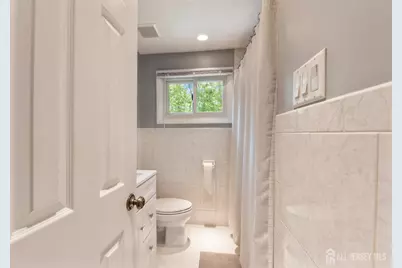 30 Oxford Road, East Brunswick Township, NJ 08816 - Photo 21
