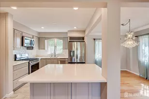 4 Augusta Ct, Edison, NJ 08820 - Photo 21