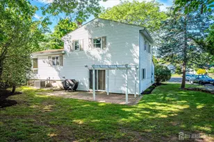 4 Augusta Ct, Edison, NJ 08820 - Photo 33