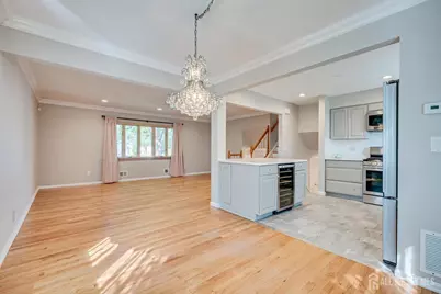 4 Augusta Court, Edison, NJ 08820 - Photo 17