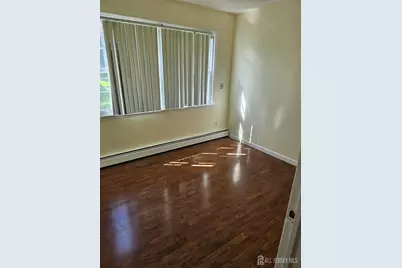 312 Woodruff Avenue, Avenel, NJ 07001 - Photo 17