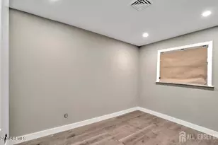 192 W 5th St, Howell Township, NJ 07731 - Photo 9
