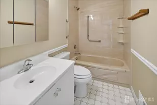 124 Concordia Cir, Monroe Township, NJ 08831 - Photo 19