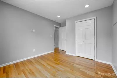 4 Patricia Avenue, Edison, NJ 08837 - Photo 11